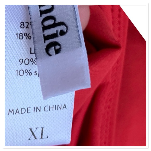 Andie The Ventura Top Pull On Scoop Neck Swim Top Cherry Red Size Extra Large - Picture 4 of 6